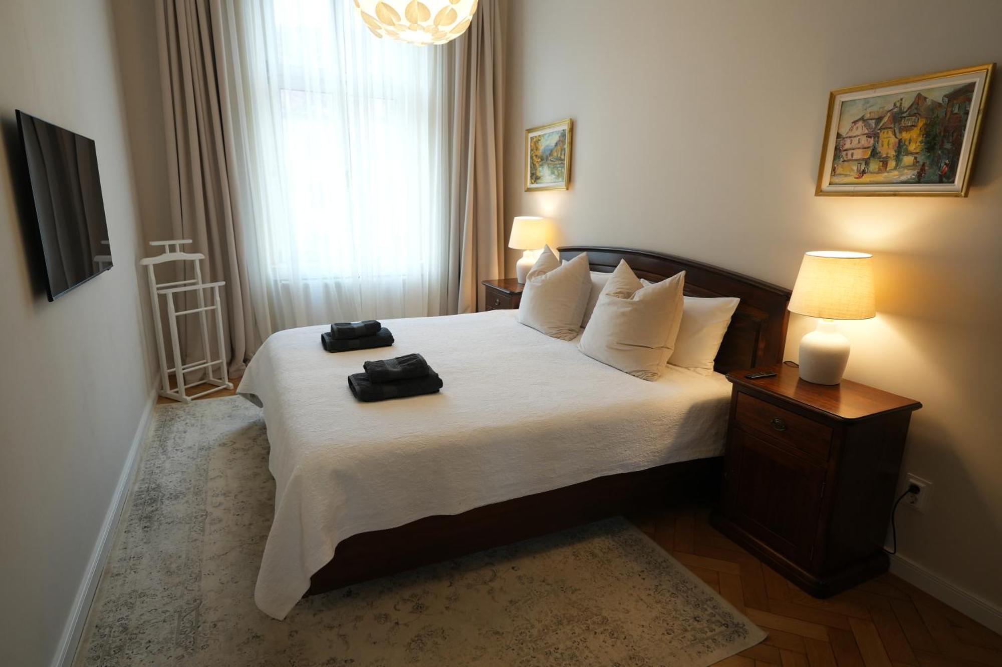 Apartments In Historic Center, Quiet Area, Ac Sibiu Esterno foto